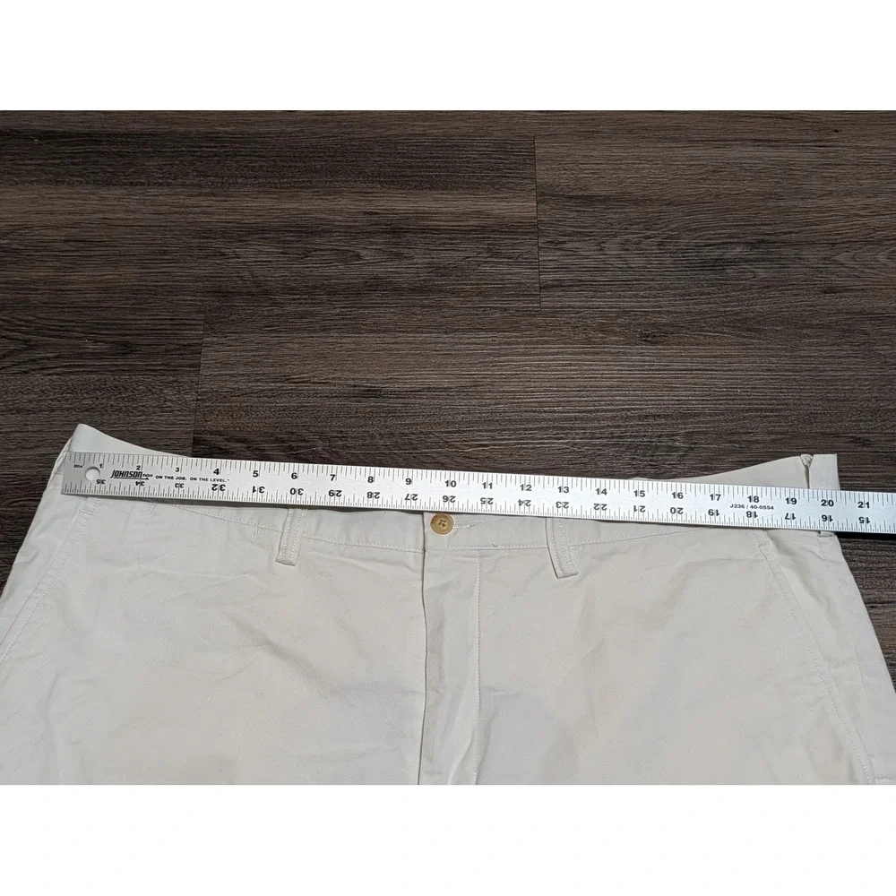 Polo Ralph Lauren Mens 40 The Polo Chino Stretch Classic Fit Shorts Off White